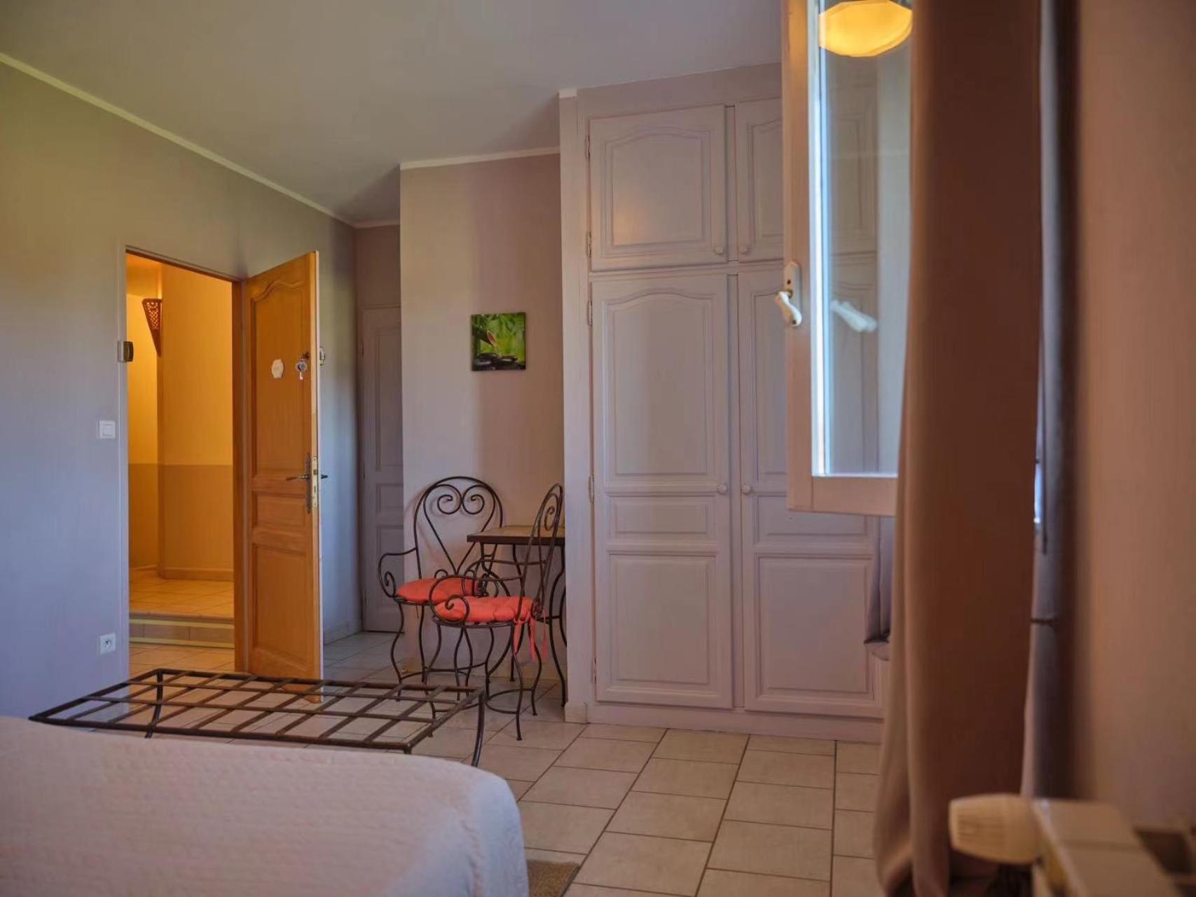 Mas De L'Estiou Apartman Monteux Kültér fotó